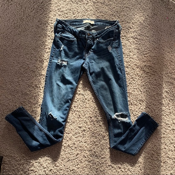Hollister size 3short ripped skinny jeans. W26 L29 - Picture 12 of 12